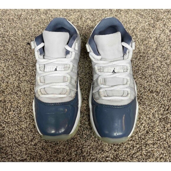 Nike Air Jordan 11 Retro Low Diffused Blue Size 4.5 Youth (Size 6 Women's) - Picture 3 of 7